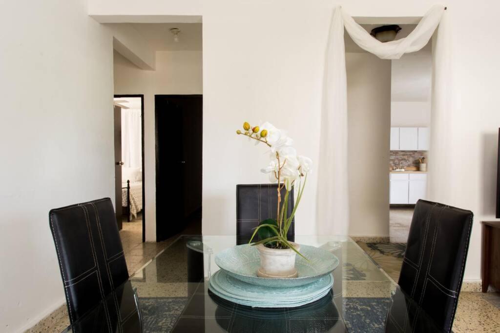 Chill Family And Friend Escape With Wrap Around Porch Appartement Rio Grande Buitenkant foto